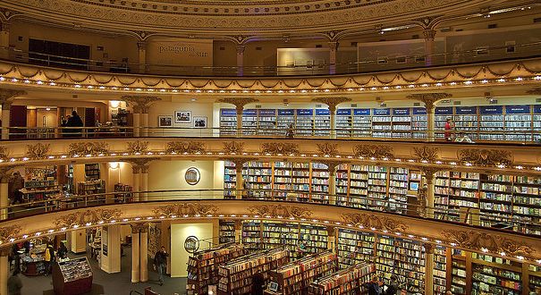 El Ateneo bookstore