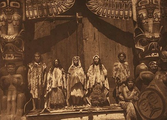 クヮクヮカワク族のポトラッチ